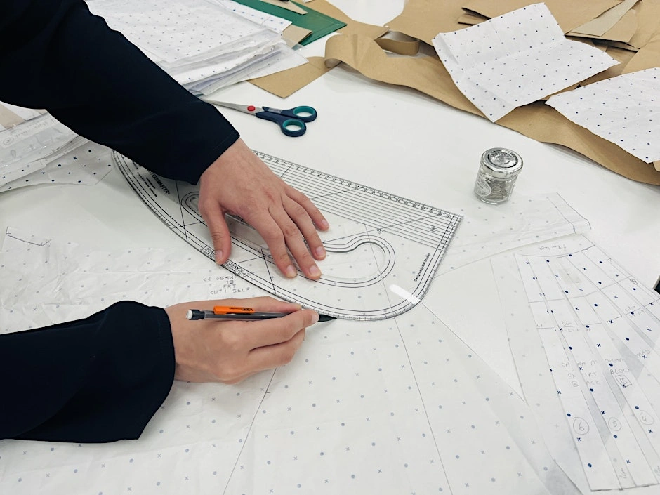 Custom Clothing Sizes Measurements and Fitting